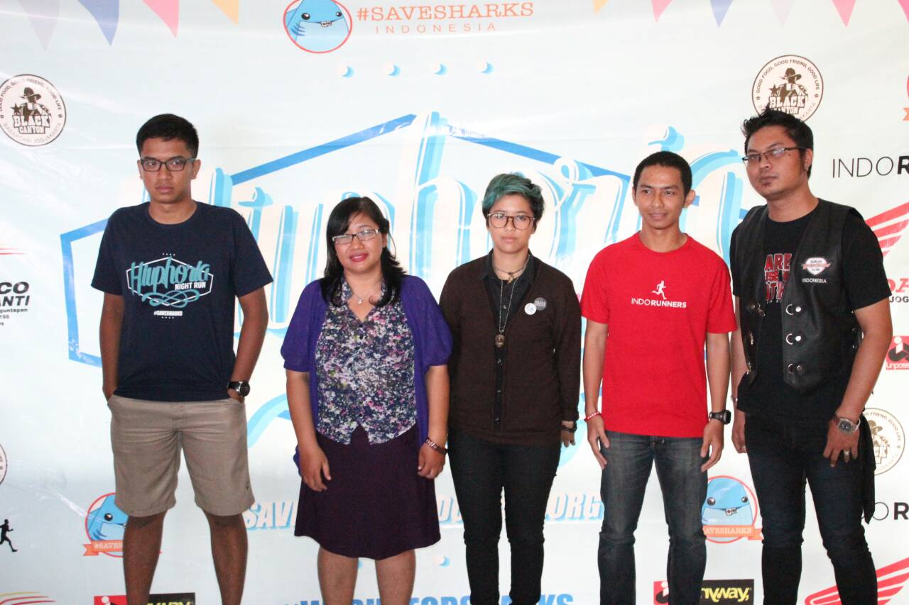 Panitia Acara Hiuphoria dari Pusat Studi Kewirausahaan Universitas Atma Jaya Yogyakarta (Puswira UAJY). Foto : Humas UAJY