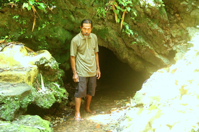 Samtilar sebagai Ketua Perpag akan berjuang penuh untuk menolak pertambangan semen di Gombong. Foto: Tommy Apriando