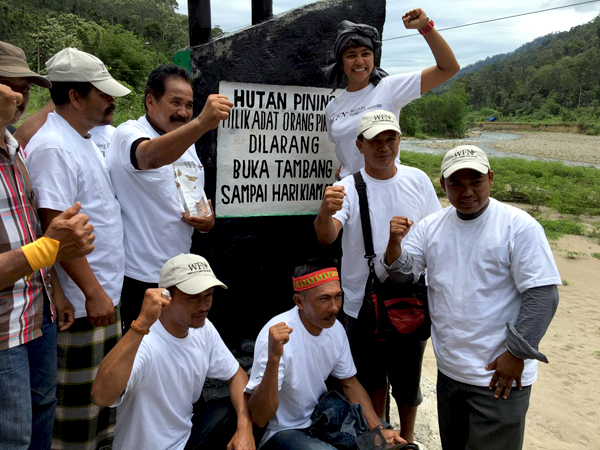 Masyarakat Pining yang tegas tolak tambang. Foto: Hutan, Alam, dan Lingkungan Aceh (HAkA)