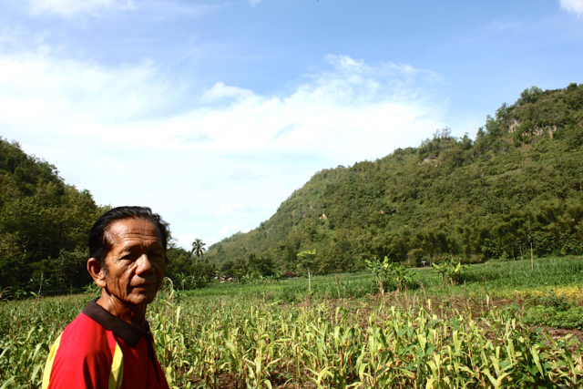 Karmin dan lembah Bengawan Solo Purba di Giriwoyo. Foto: Nuswantoro