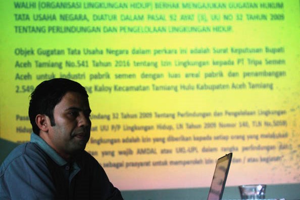 Walhi menggugat Bupati Aceh Tamiang karena mengeluarkan izin untuk pabrik semen di dalam Kawasan Ekosistem Leuser (KEL). Foto: Junaidi Hanafiah