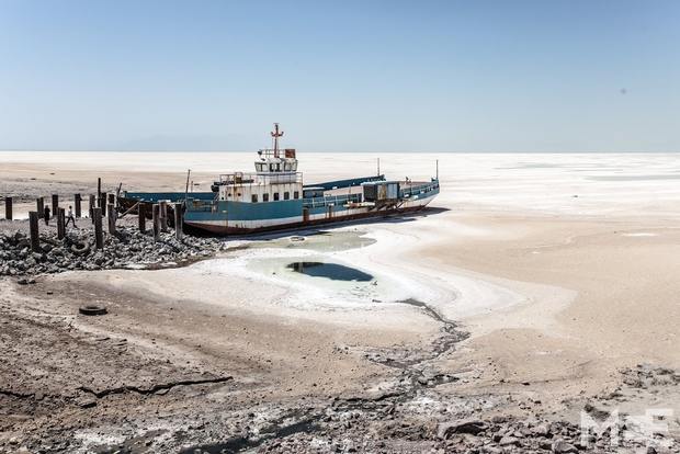 Kondisi Danau Urmia Iran yang mengering. Foto : MEE/ Sebastian Casteller