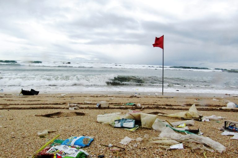 Riset Membuktikan Ini Jenis Sampah Laut Terbanyak Di Pesisir