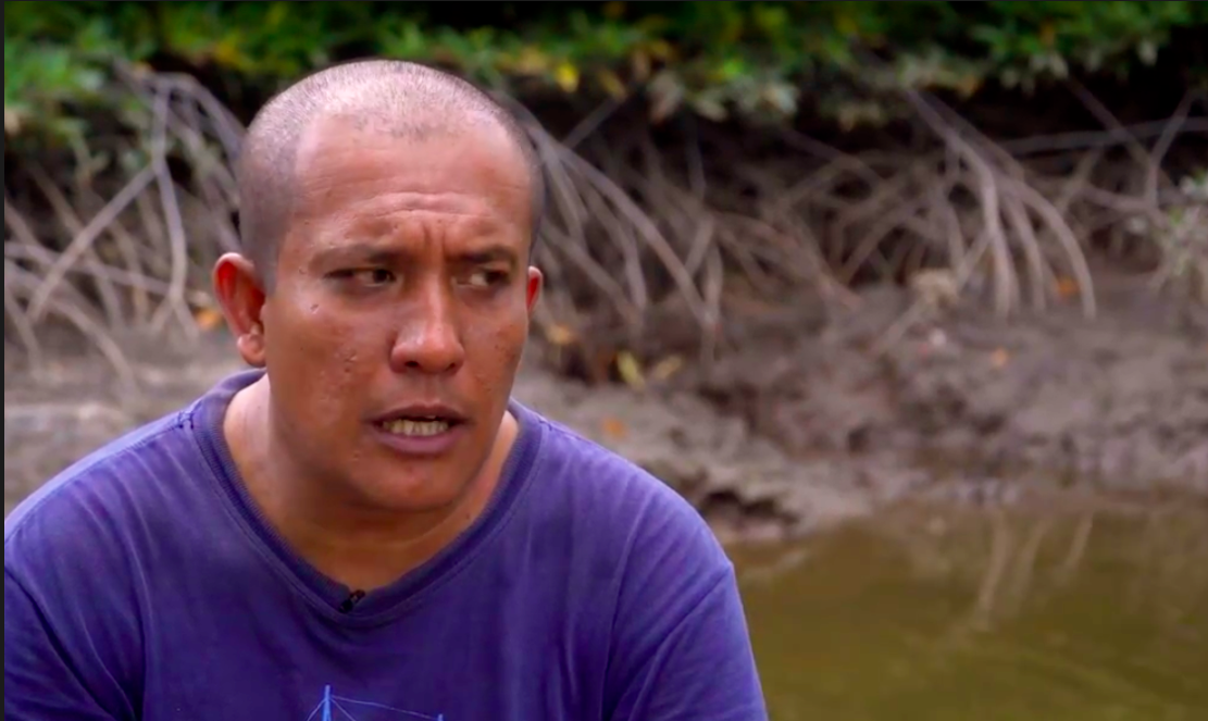 Tazruddin Hasibuan atau Sangkot, pelopor dan pendamping masyarakat Lubuk Kertang untuk mengembalikan fungsi ekologis mangrove Lubuk Kertang | Dok: INFIS/Mongabay Indonesia
