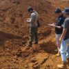 Polres Konut menyita 300 ton ore nikel hasil penambangan ilegal PT Naga Bara Perkasa di Blok Matarape, Konawe Utara. Ore nikel ini dijadikan barang bukti untuk di persidangan. (Foto Istimerah Polres Konut)