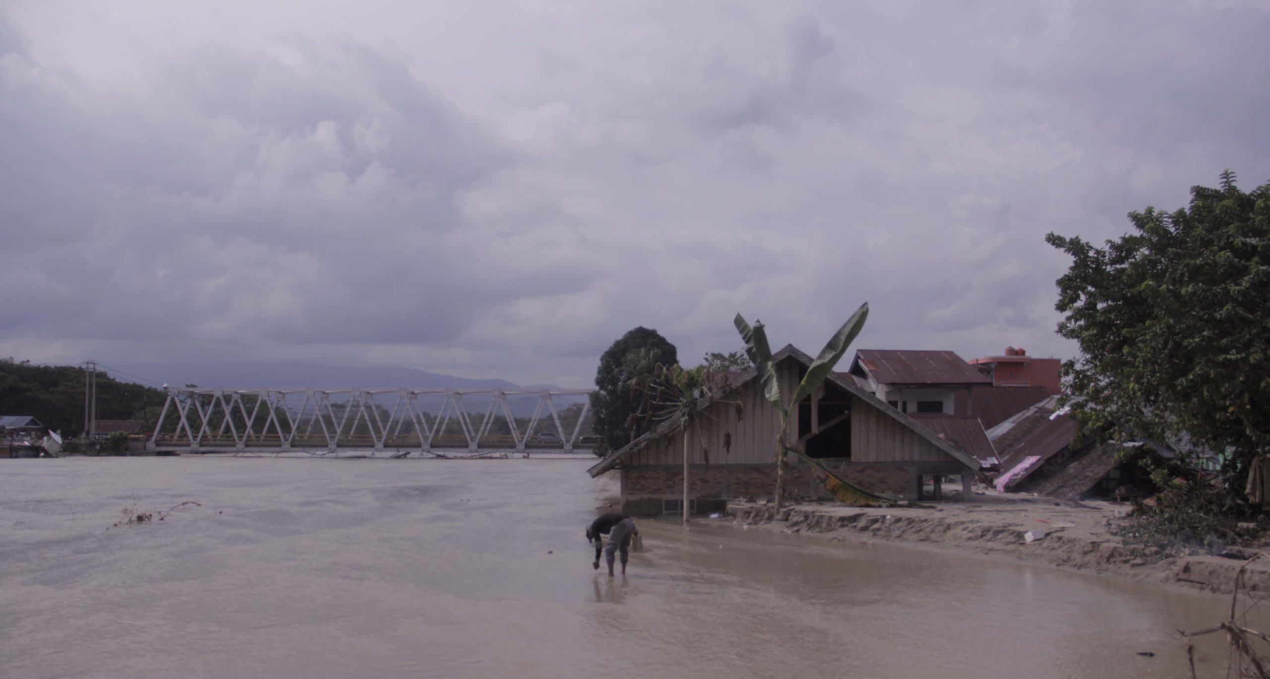 Kondisi wilayah Lombok, Masamba, pasca banjir bandang. Foto: Eko Rusdianto/ Mongabay Indonesia