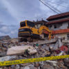 Rumah ambrudampak gempa di Kota Mamuju, Sulbar. Foto: Agus Mawan/ Mongabay Indonesia