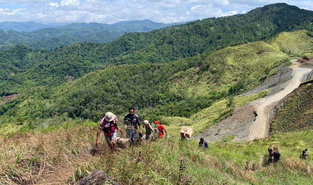 Perjalanan menuju kawasan pelepasliaran satwa di Pulau Seram. Foto: BBKSDA Maluku