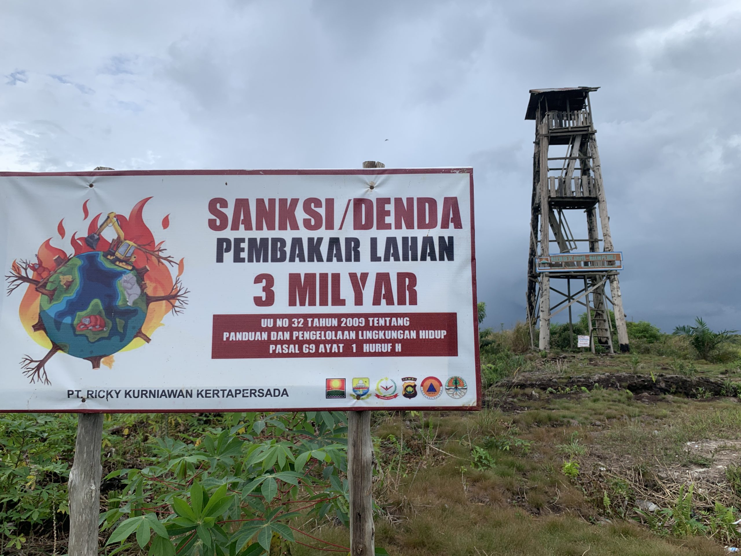 PT. Ricky Kuniawan Kertapersada didenda Rp 191 miliar untuk akibat kebakaran 2015. Foto: Yitno Suprapto/ Mongabay Indonesia