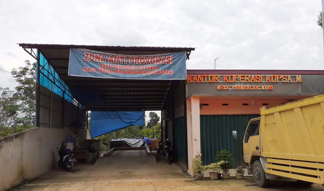 Kantor Kopsa M di Pangkalan Baru, Kecamatan Siak Hulu, Kampar, Riau. Foto: Suryadi/ Mongabay Indonesia
