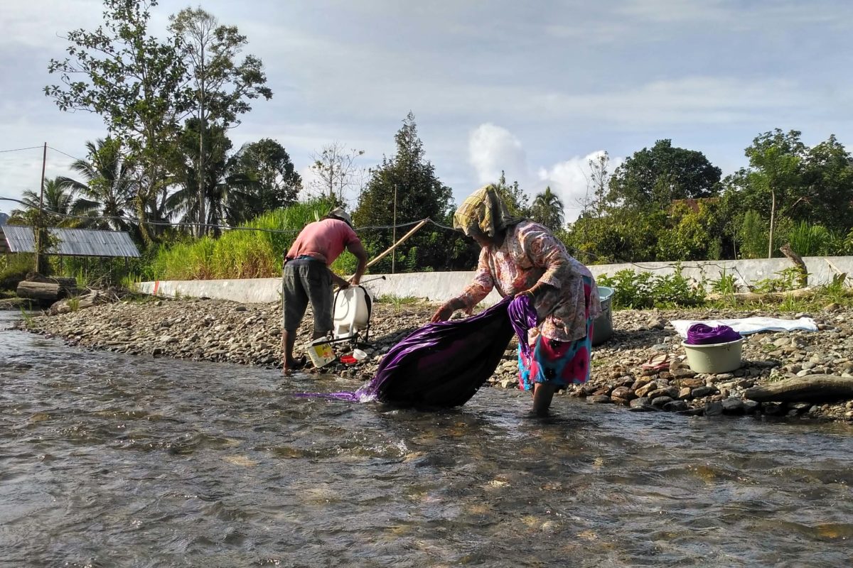 Sungai Bola adalah sumber kehidupan bagi masyarakat Toro. Foto: Minnie Rivai/ Mongabay Indonesia