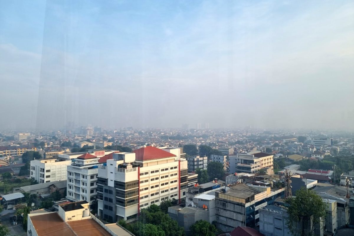 Polusi udara buruk di Jakarta. Foto: Sapariah Saturi/ Mongabay Indonesia