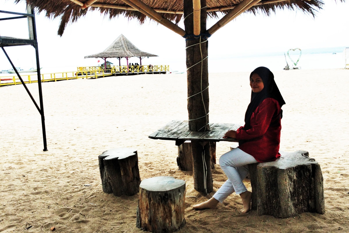 Pantai Sembilan, salah satu tujuan wisata di Madura. Pantai yang biasa ramai pengunjung ini jadi tempat penyu bertelur. Bagaimana agar telur-telur selamat? Foto: Moh Tamimi/ Mongabay Indonesia