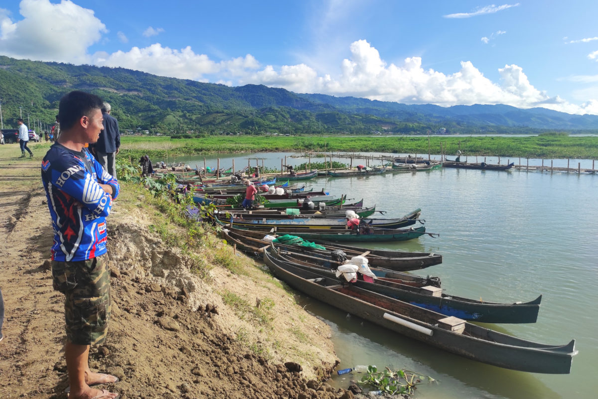 Revitalisasi Dnau Limboto sedang berjalan sejak 2014 tetapi banyak lahan-lahan warga yang sudah pembebasan tetapi belum dapat ganti rugi. Foto: Sarjan Lahay/ Mongabay Indomesia