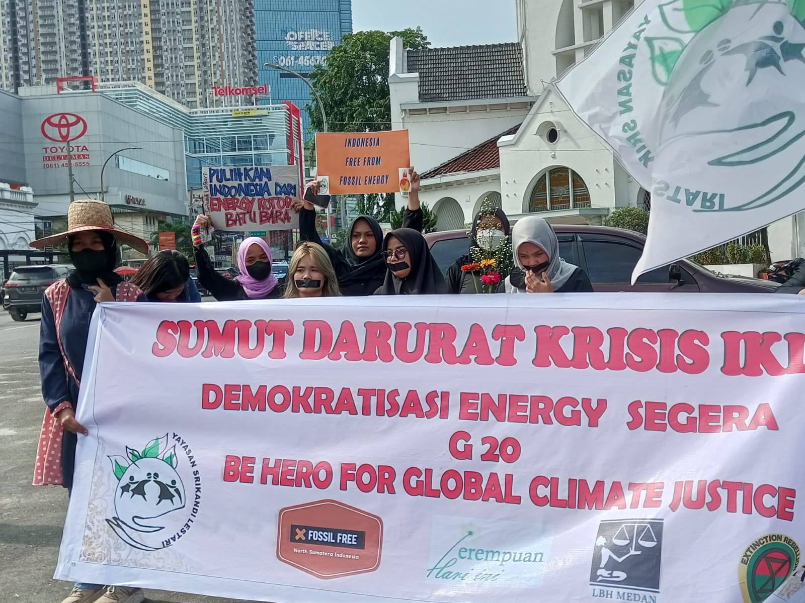 Sumut darurat, perlu aksi serius atasi krisis iklim. Foto: Ayat S Karokaro/ Mongabay Indonesia