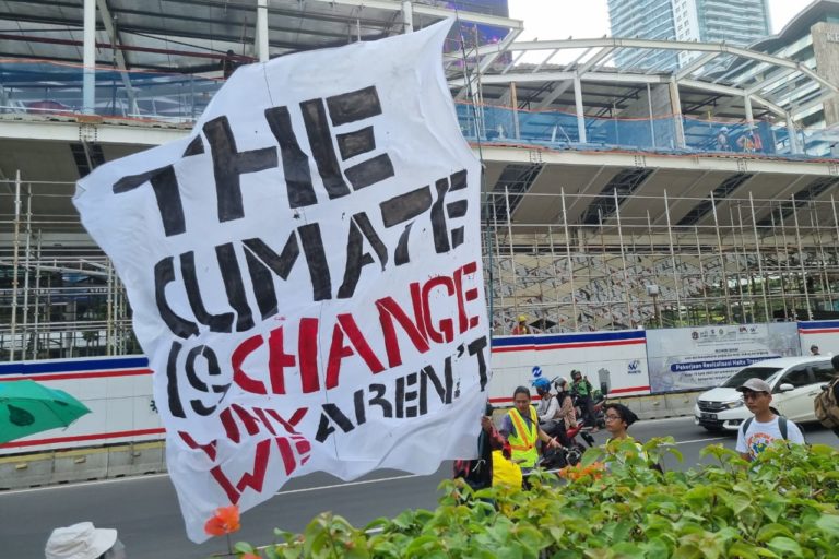 Krisis iklim butuh aksi nyata bukan hanya janji atau ilusi. Foto: Sapariah Saturi/ Mongabay Indonesia