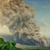 Awan panas letusan Semeru, 4 Desember 2022. Warga diminta waspada awan panas, lava dan lahar. Foto: BNPB